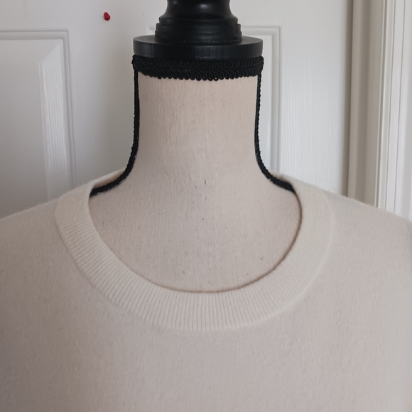 Jenni Kayne Wool Cashmere Blend Oversized Crewneck Sweater - Picture 9 of 14